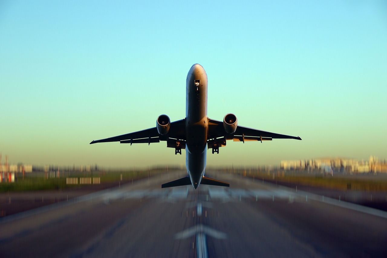 东方航空股票的投资价值及前景展望分析
