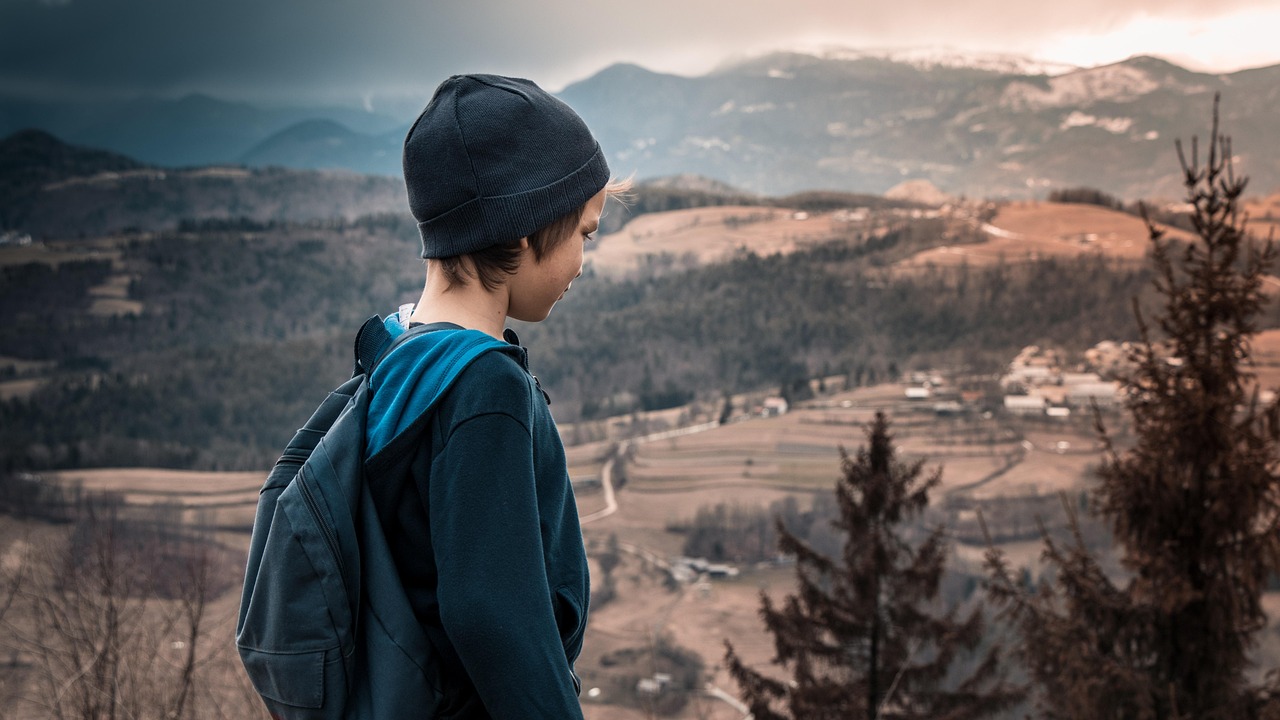 别云间，人性挣扎与成长的电视剧之旅