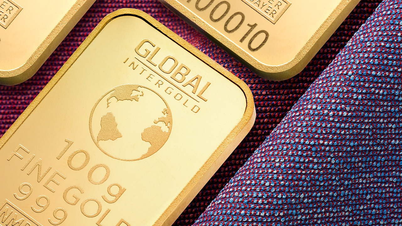 赛菲尔万足金最新金价及黄金市场现状与未来趋势解读