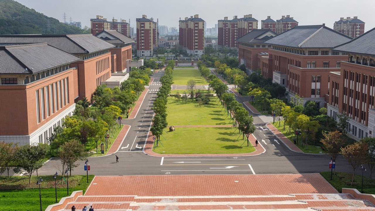 浙江广播电视大学地址概览，地理位置与办学重要性