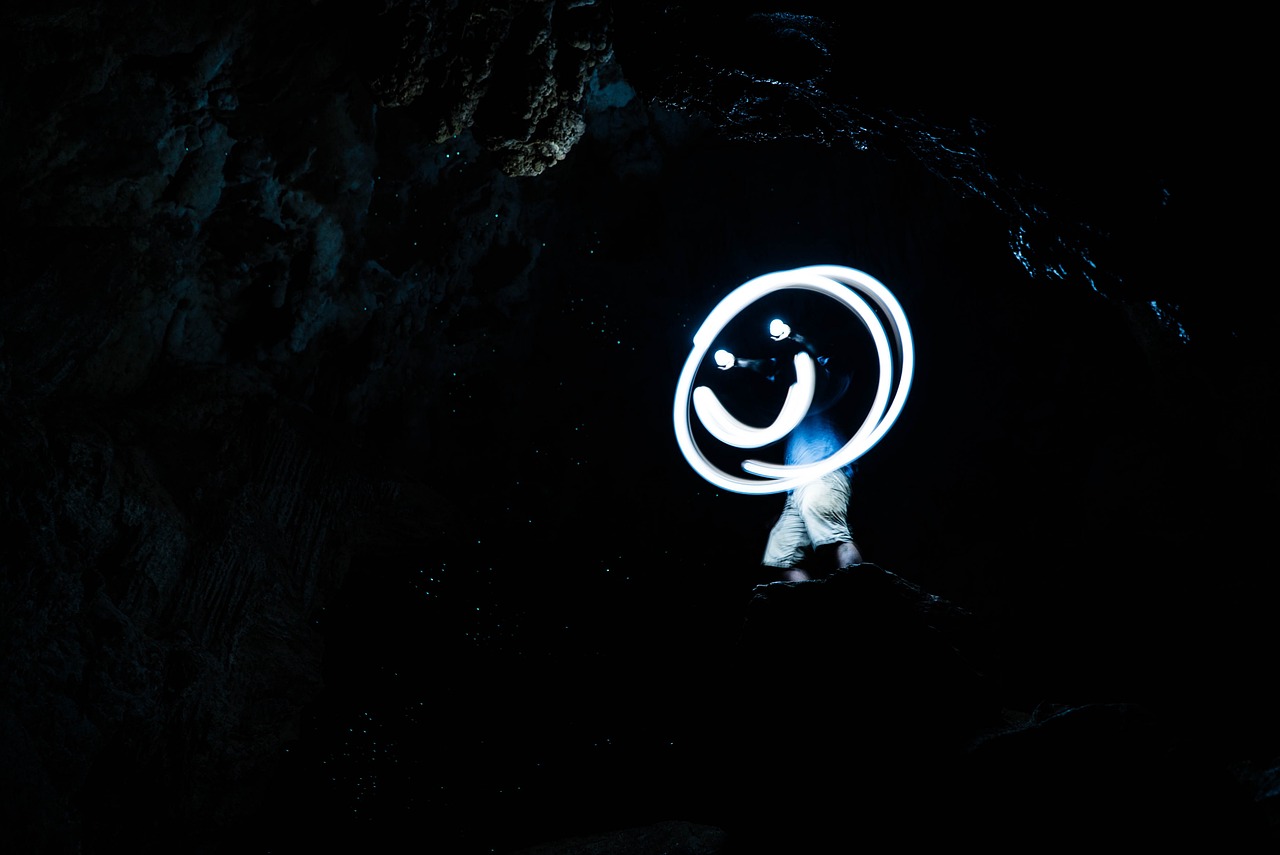 揭示星光背后的心理挣扎，哪些明星正经历抑郁症的困扰？