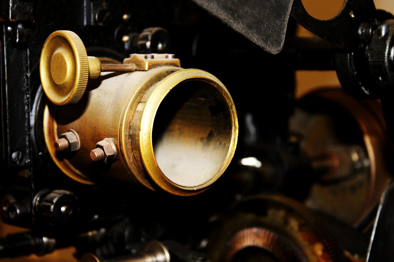 电影危城演员表及角色深度解析