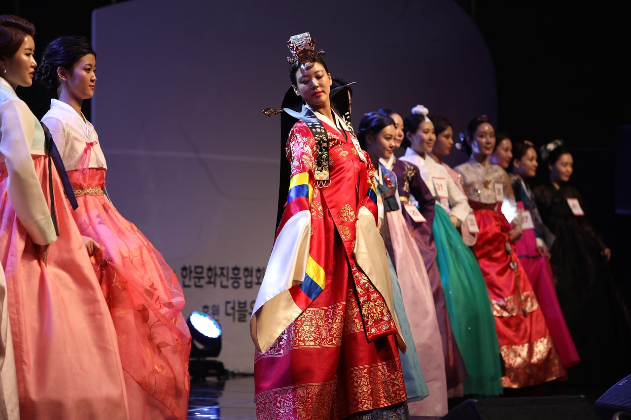 服装搭配比赛，展现时尚魅力的炫彩舞台